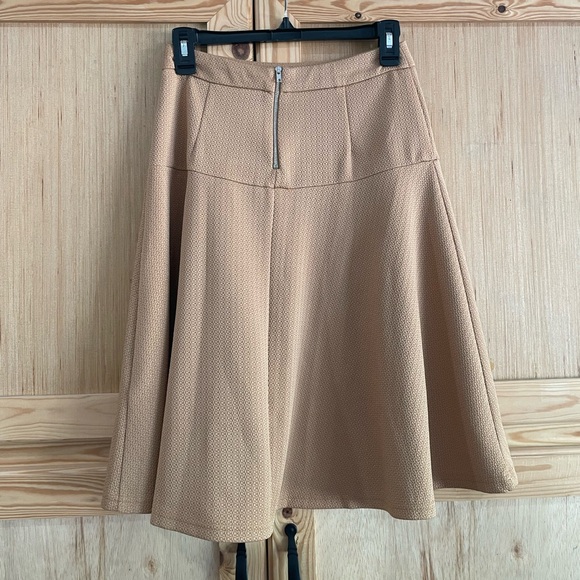 Chi Chi tan modest essential minimalist versatile flare skater retro skirt - Picture 3 of 6